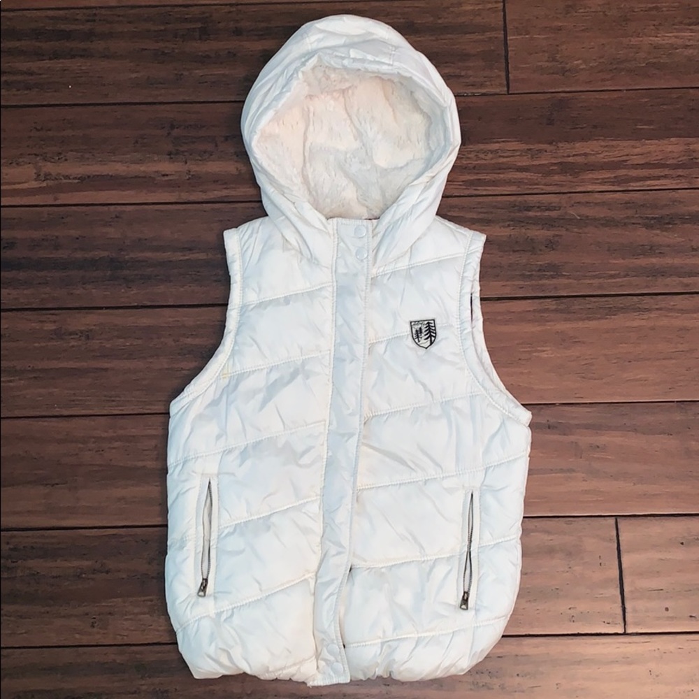 American Eagle Vest